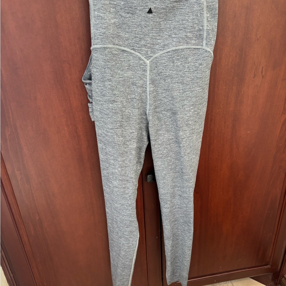 Vitality Daydream Gray Maternity Leggings & Nursing Bra - Picture 6 of 8